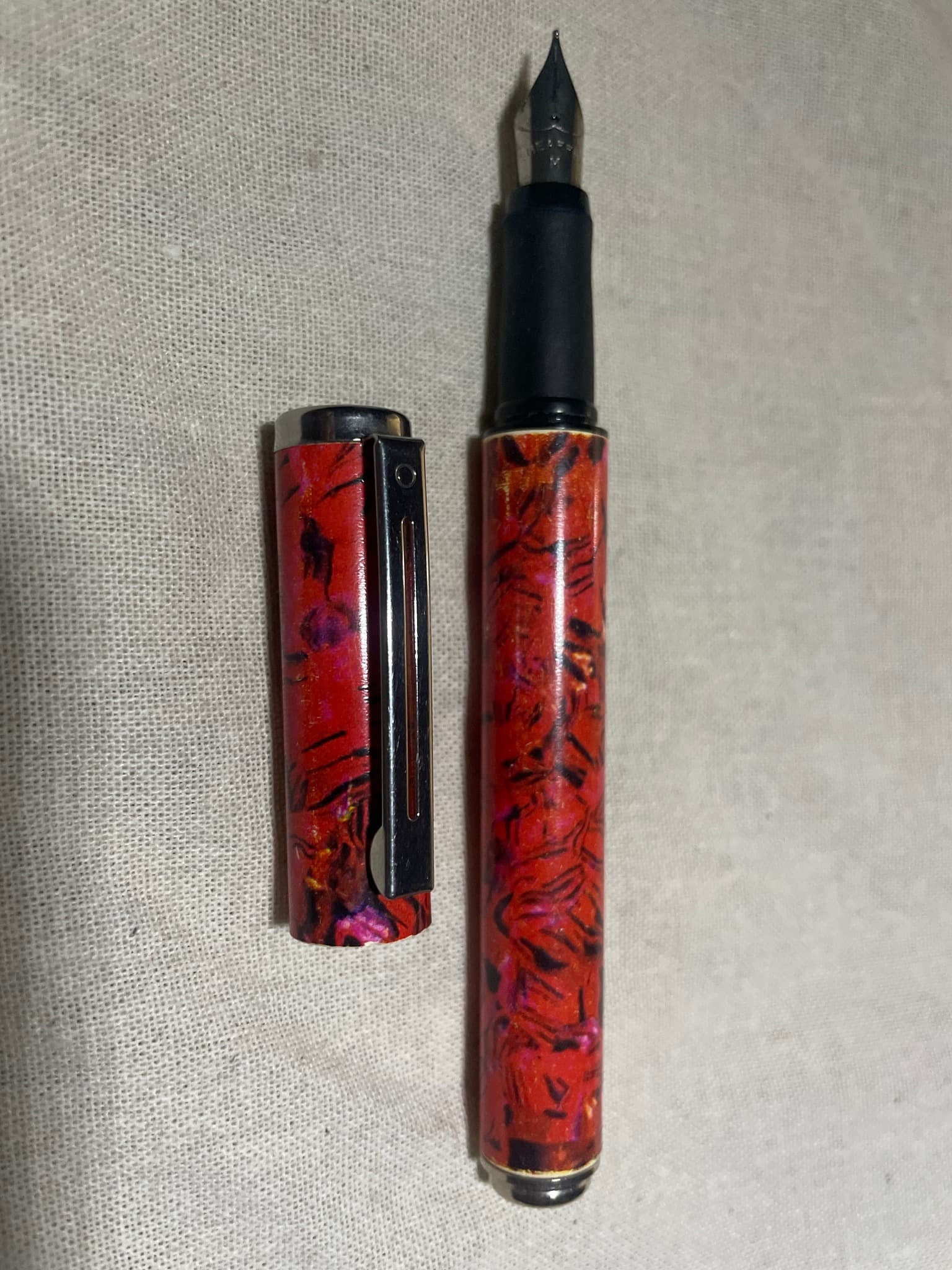 Unknown / Artisan / Custom Custom Handturned Fountain Pen