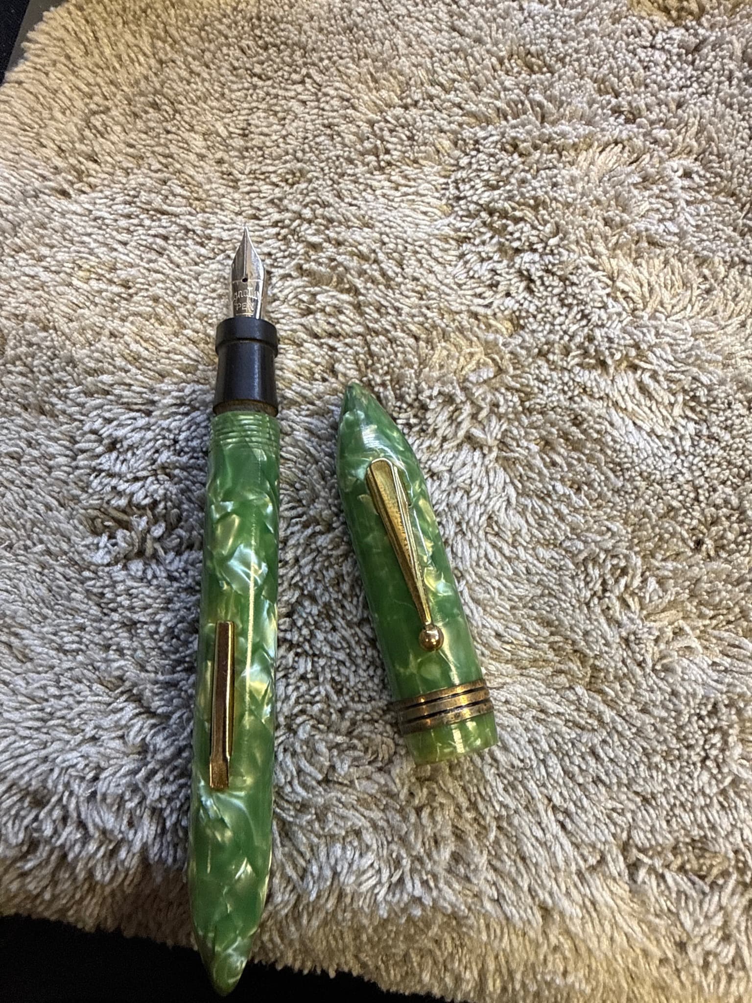 Wahl-Eversharp Deco Band (or generic vintage Wahl-Eversharp fountain pen with lever fill)