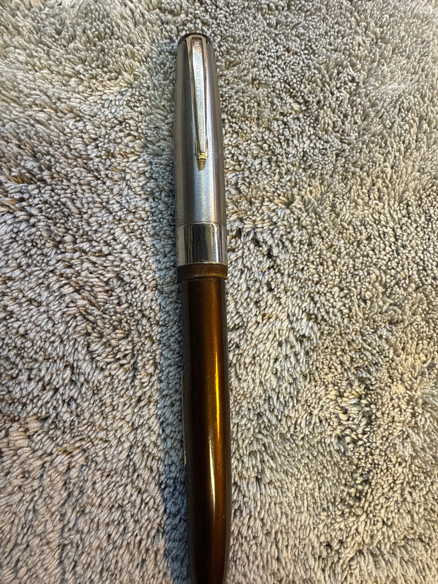 Wearever Pennant or similar mid-century model