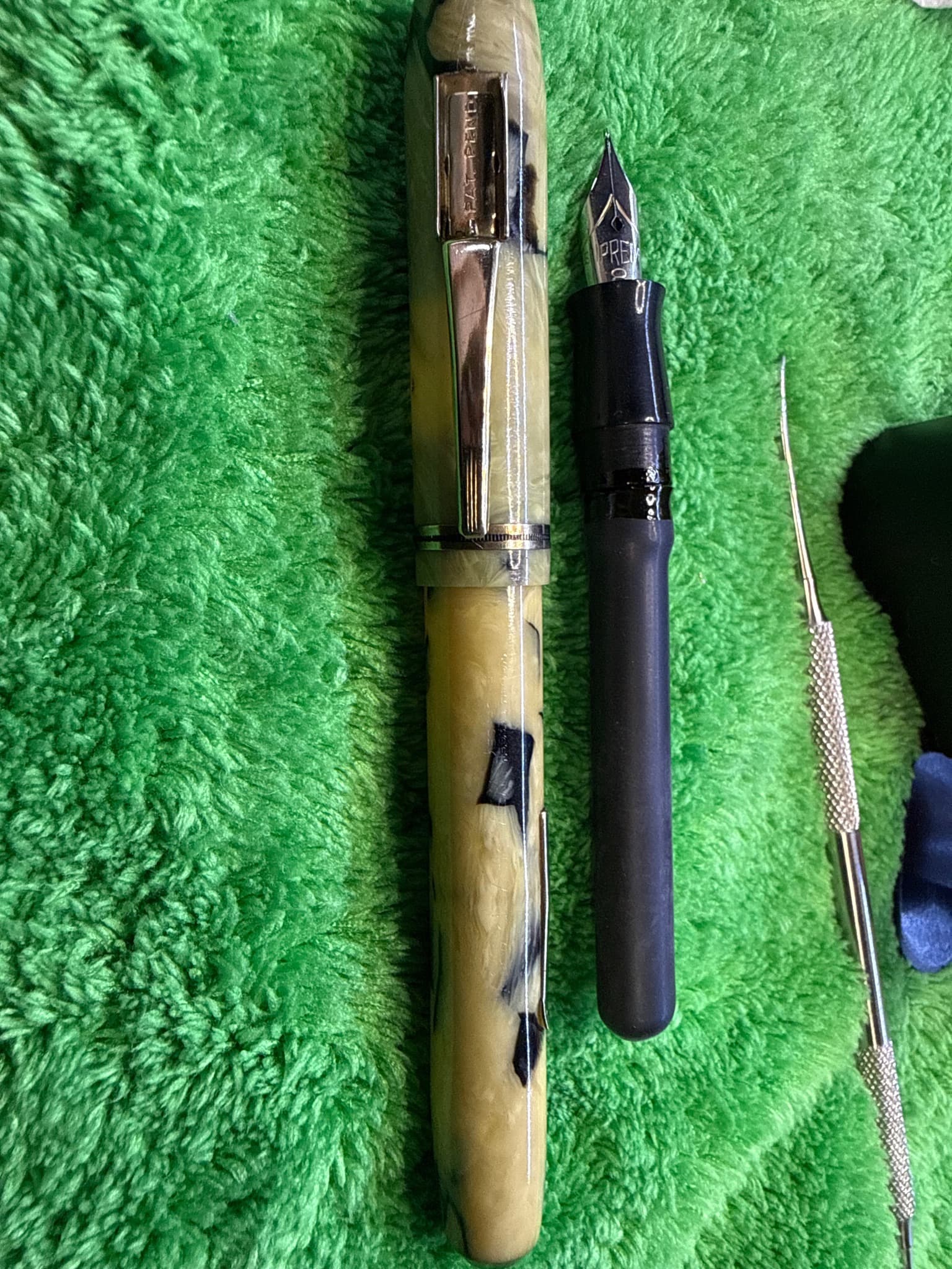 Conklin Nozac or Endura (Vintage Flat-Top / Tapered design with patented clip)
