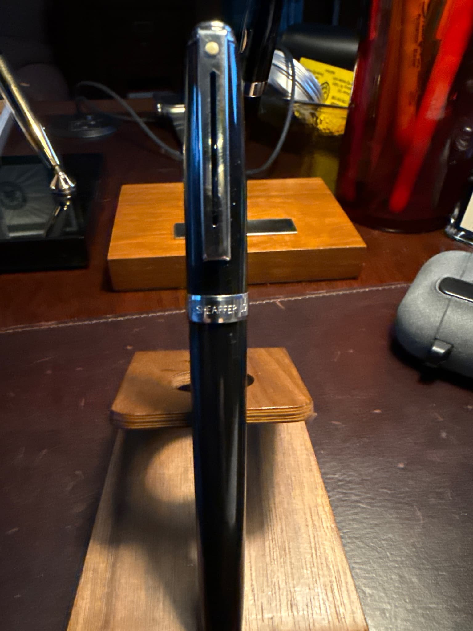 Sheaffer Imperial or Touchdown era pen (likely Imperial IV or similar Admiral/Valiant variant)