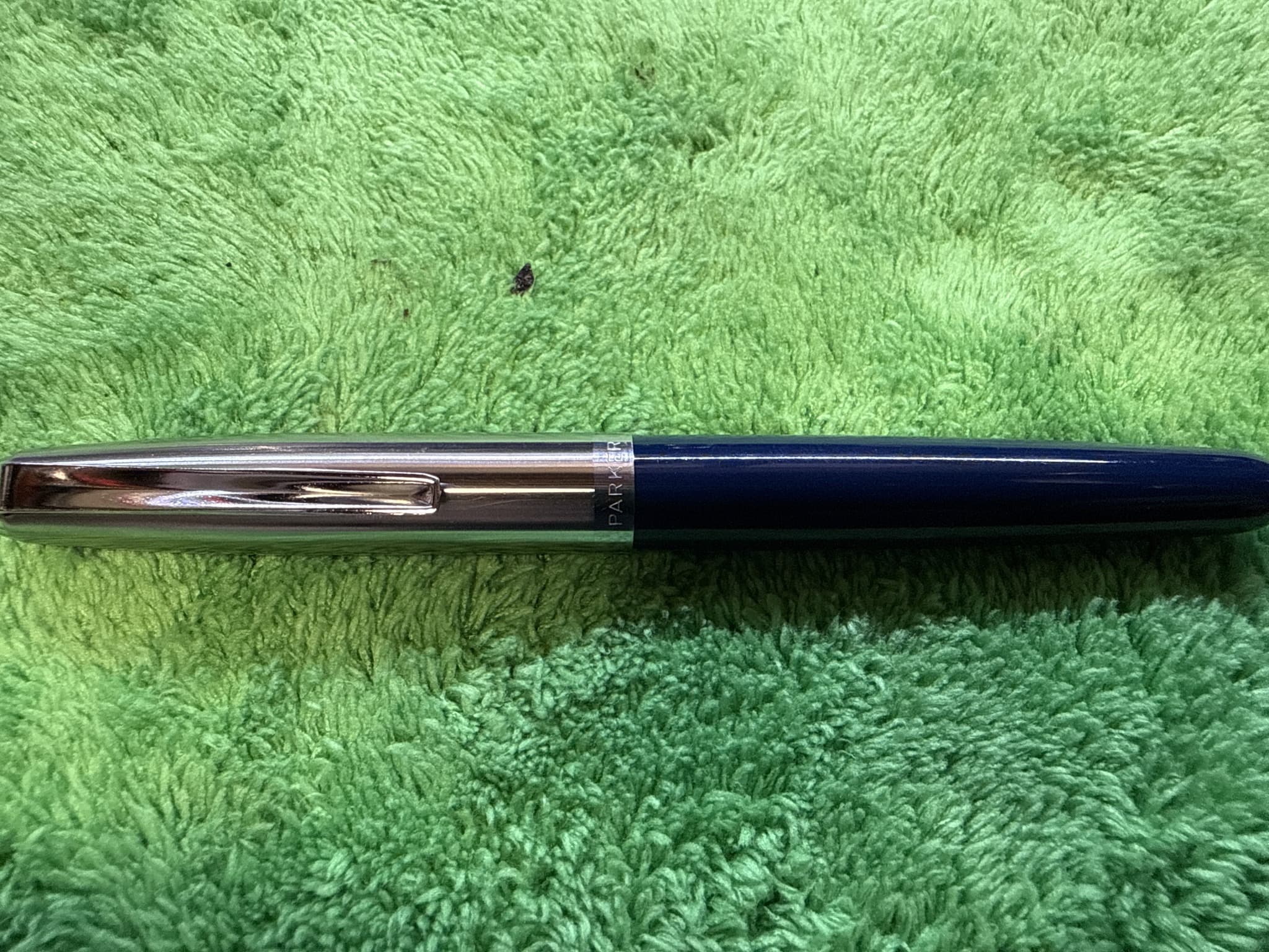 Parker Falcon (or Parker 50 / Flighter / similar hooded vintage model)