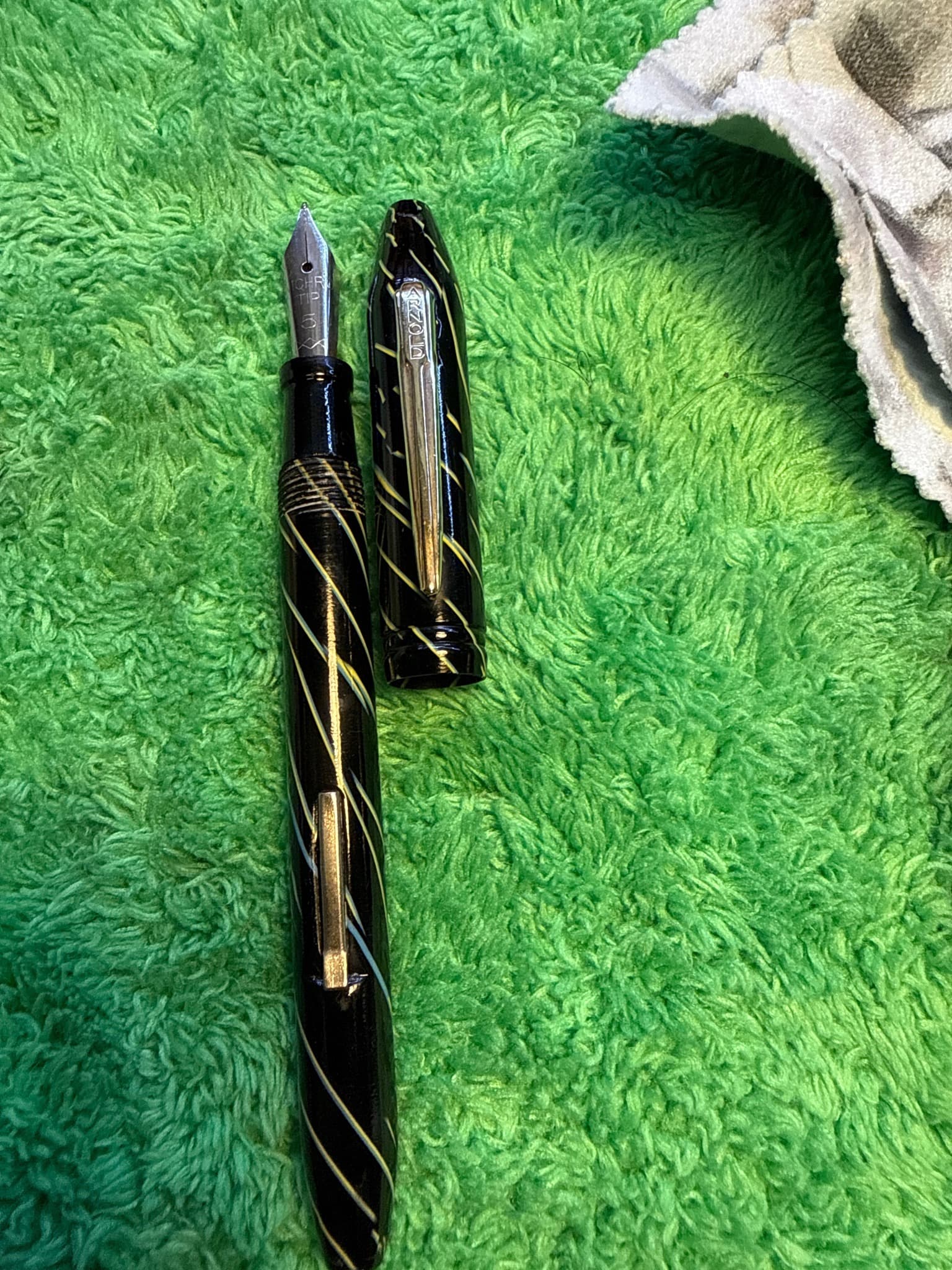 Arnold Vintage Lever-Filler Spiral Stripe