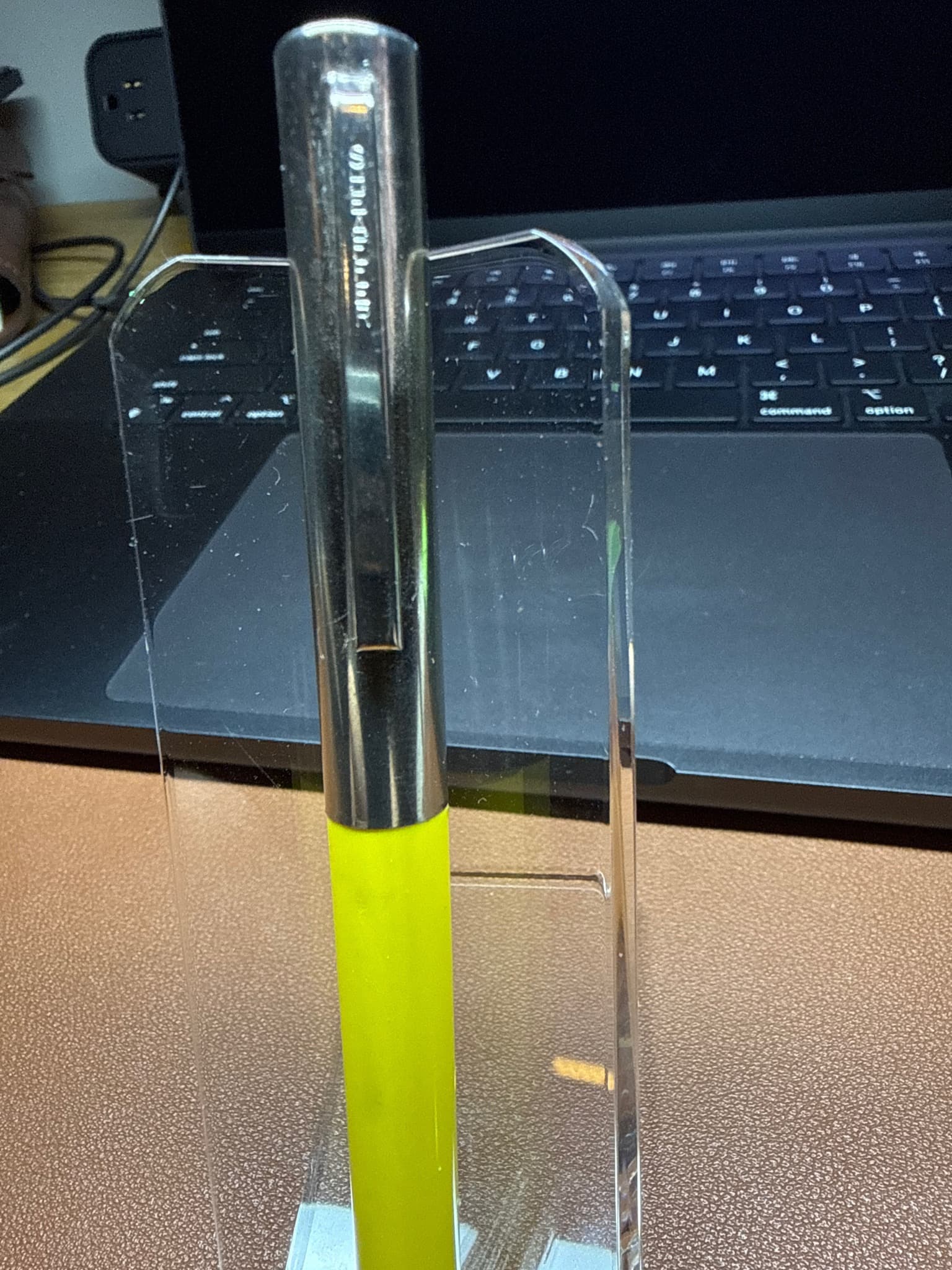 Lamy cp1 Neon Yellow