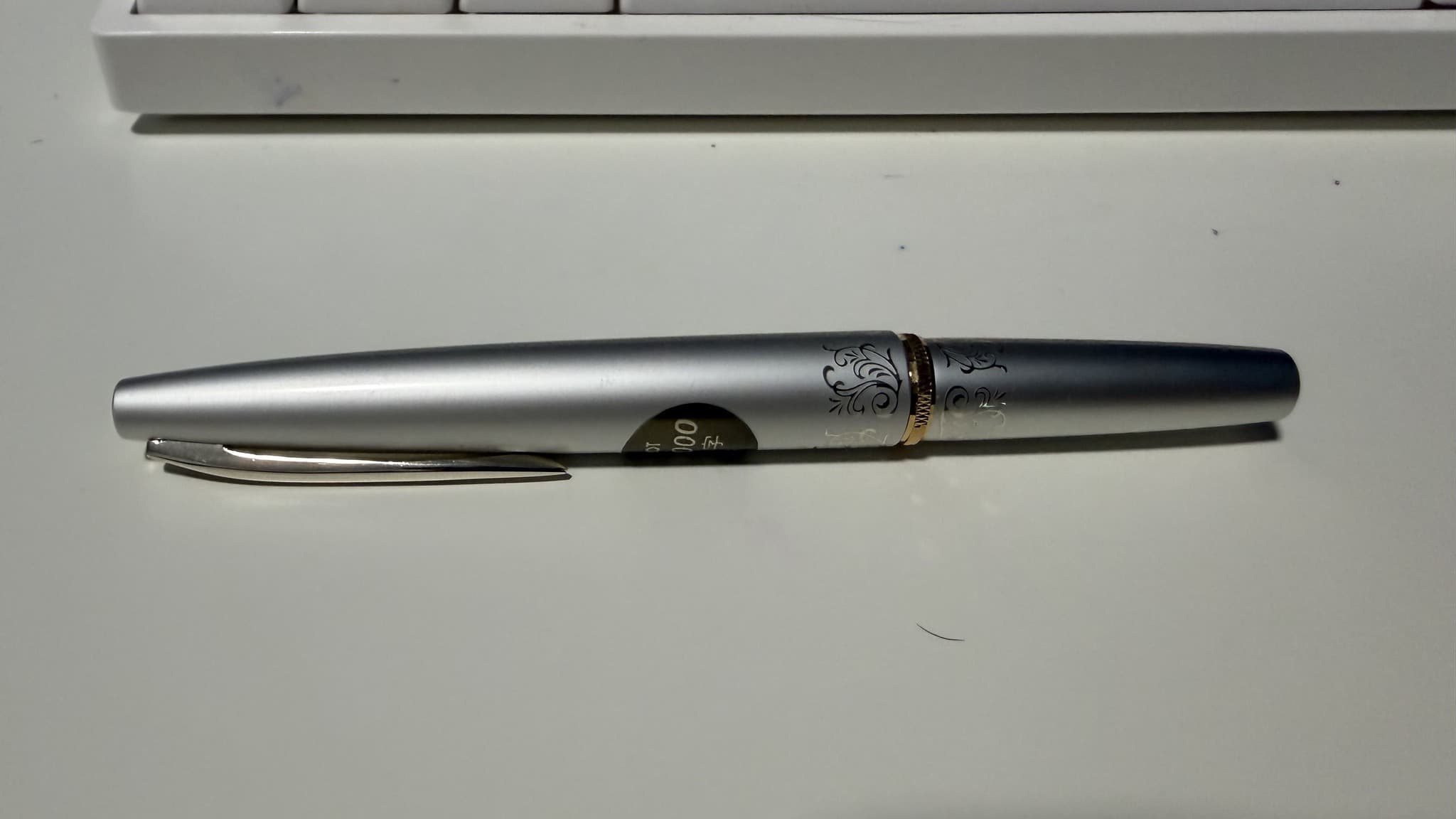 Moonman / Majohn 800 (specifically the 800 Silver Floral / Arabesque Edition)