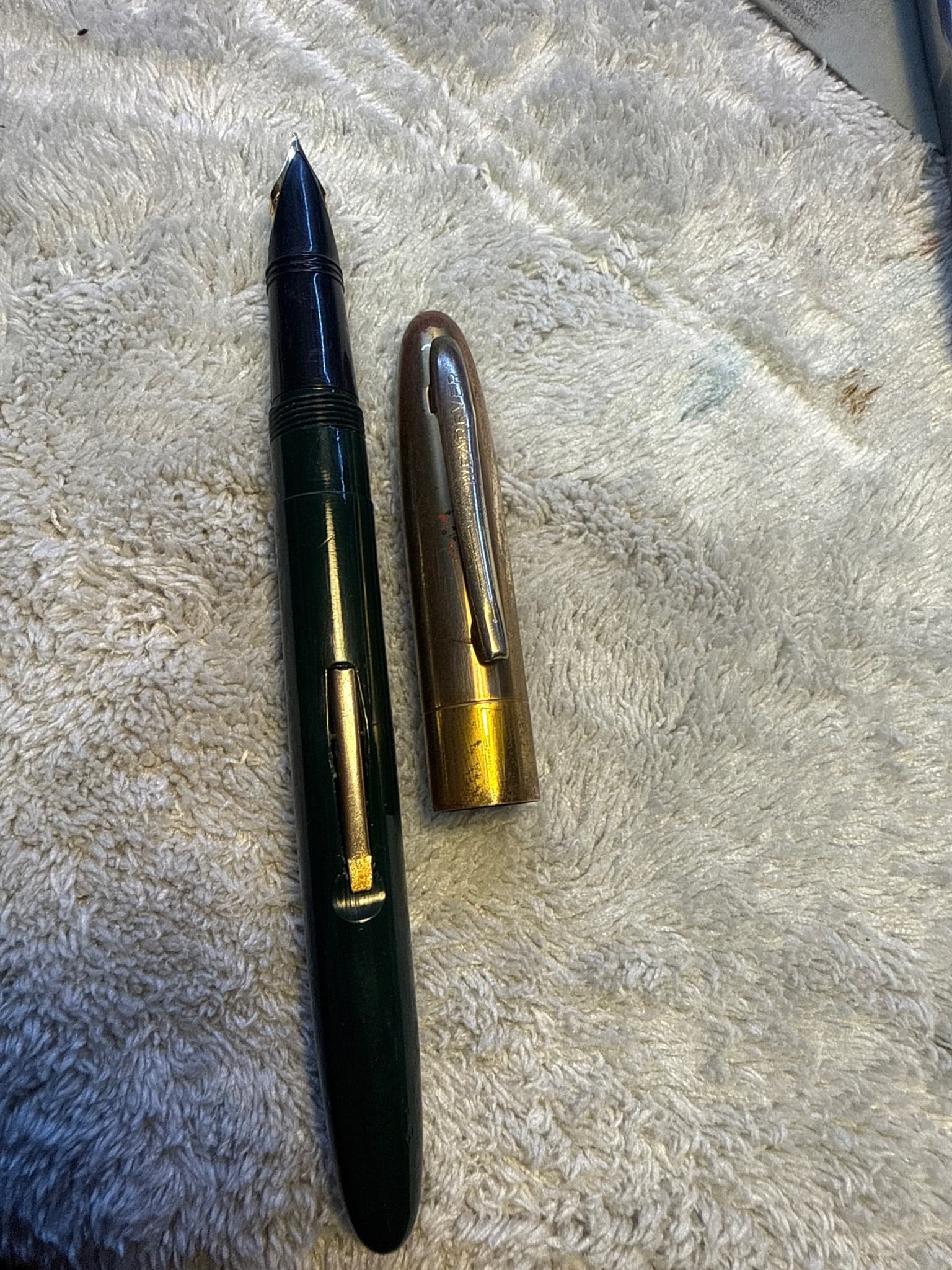 Wahl-Eversharp Fifth Avenue or Skyline-adjacent Vintage Lever-Fill Pen