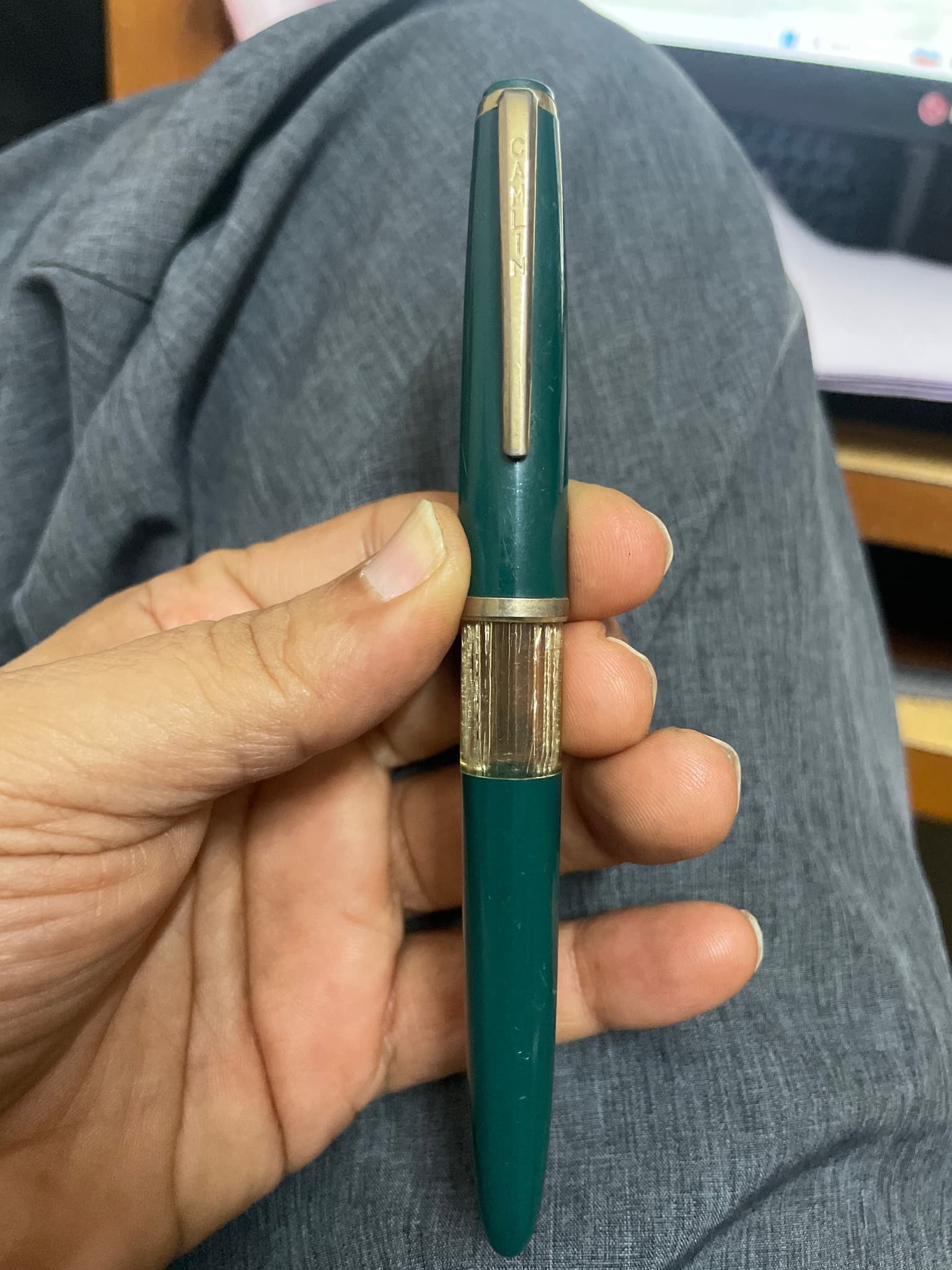Camlin Kokuyo Camlin Elegance / similar vintage piston-filler